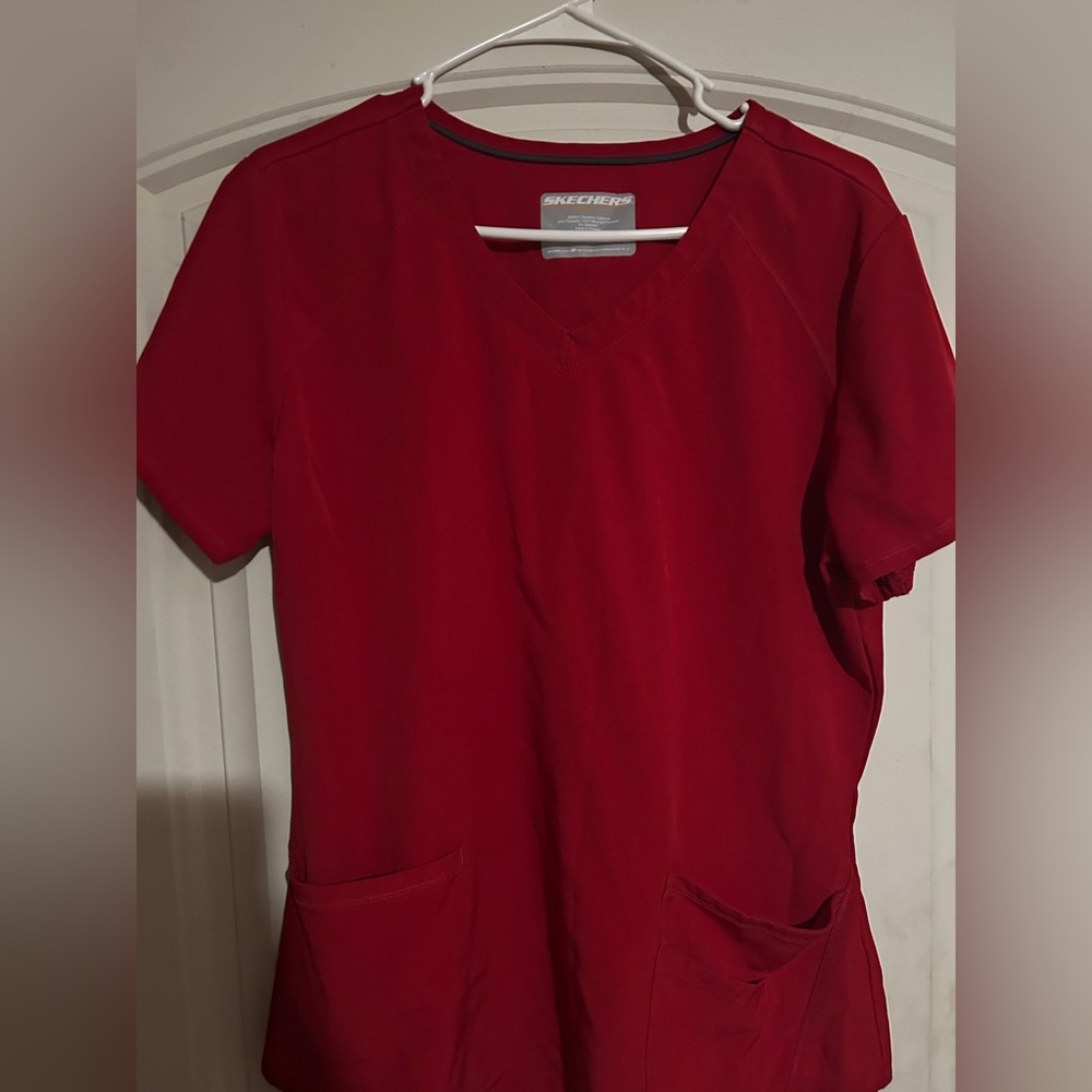 Skechers Women’s Scrub set in Red